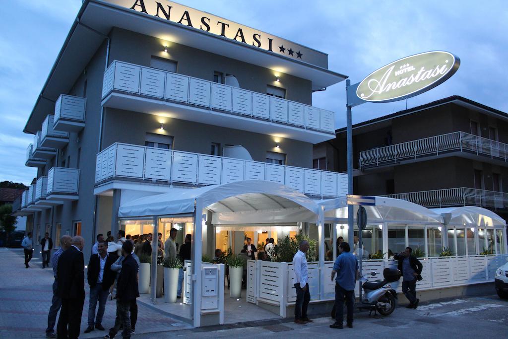 Anastasi Hotel E Residence Cervia Kültér fotó