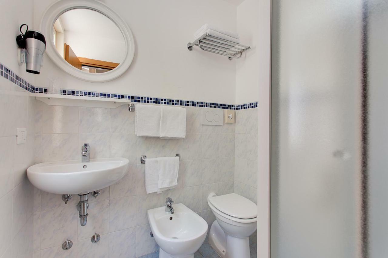 Anastasi Hotel E Residence Cervia Kültér fotó