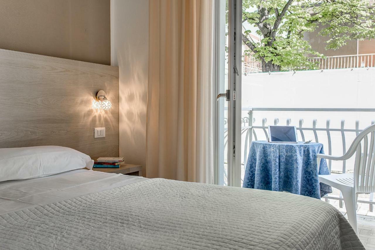 Anastasi Hotel E Residence Cervia Kültér fotó